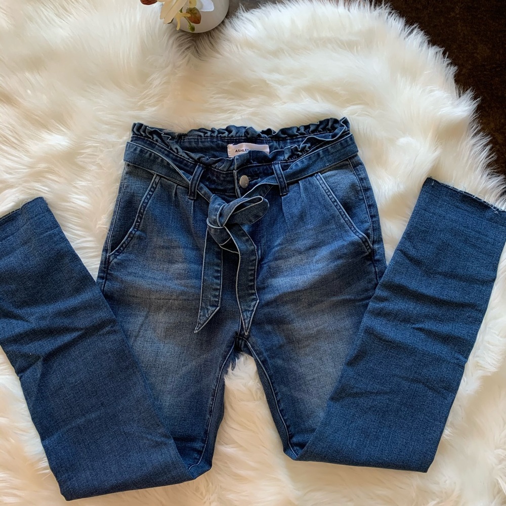 Jeans - Picture 2 of 2